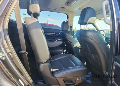 2025 Kia Telluride S z USA, uszkodzony, nr VIN 5XYP64GC7SG590425